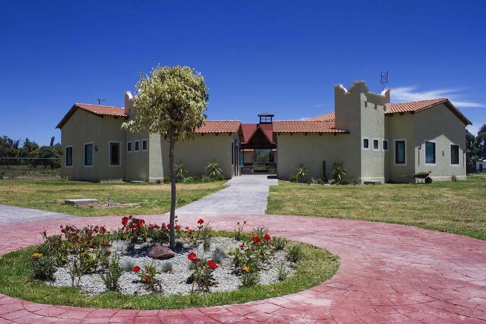 Teoticamp Hotel San Juan Teotihuacán Exterior photo